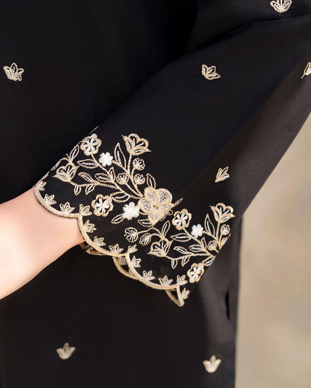BLACK HOCK EMB LONG LENGTH STITCHED FOR GIRLS