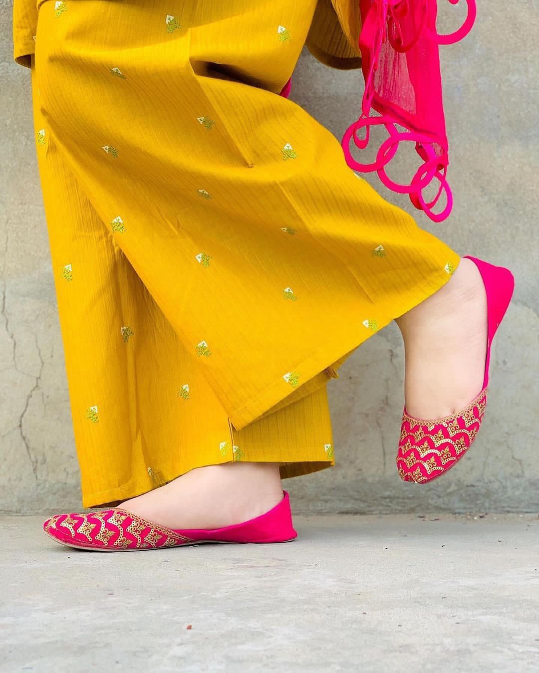 BURAAQ PLAZZO EMBROIDERY 2PC