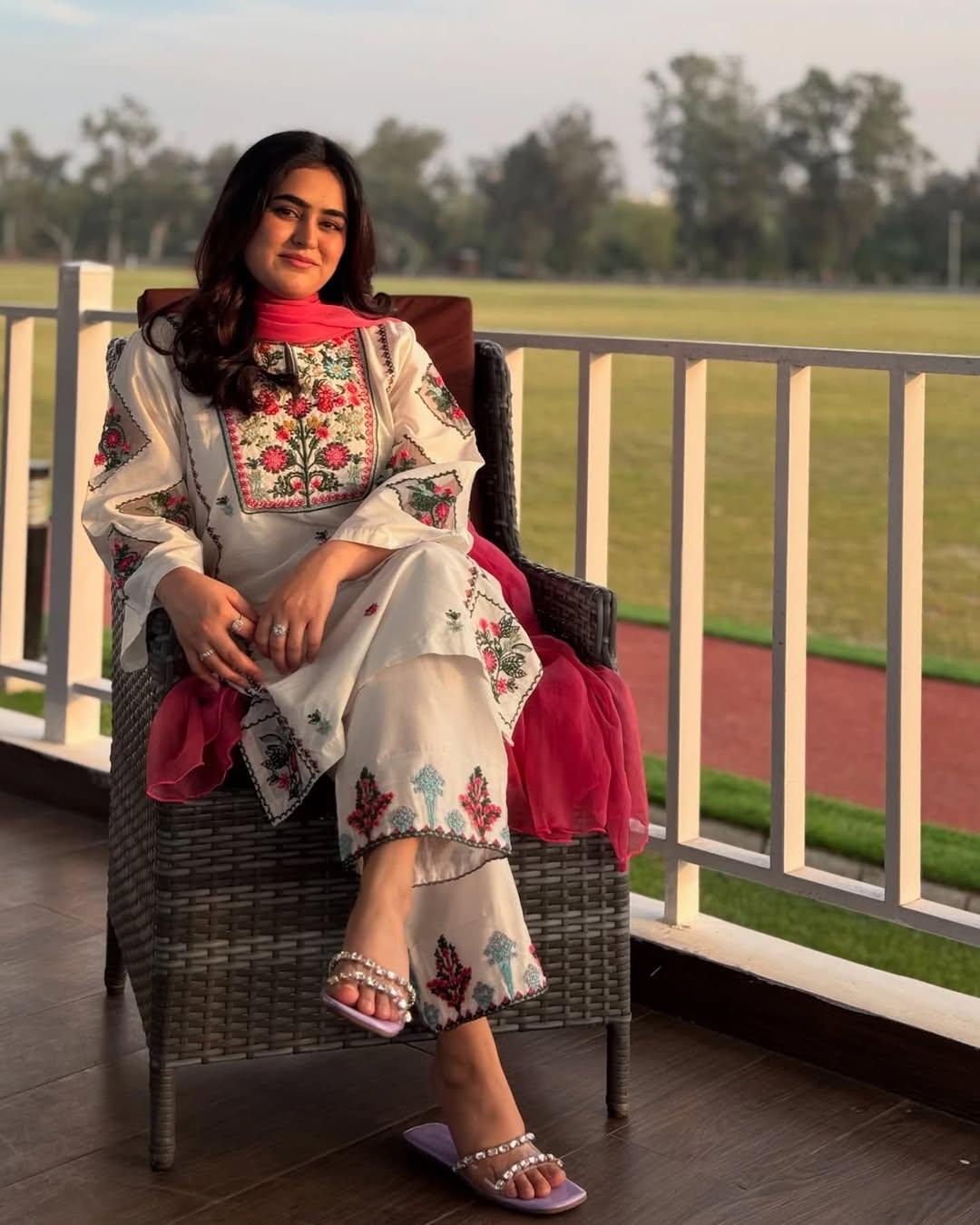 VIOLET LAWN EMB 3PC  STITCHED FOR GIRLS