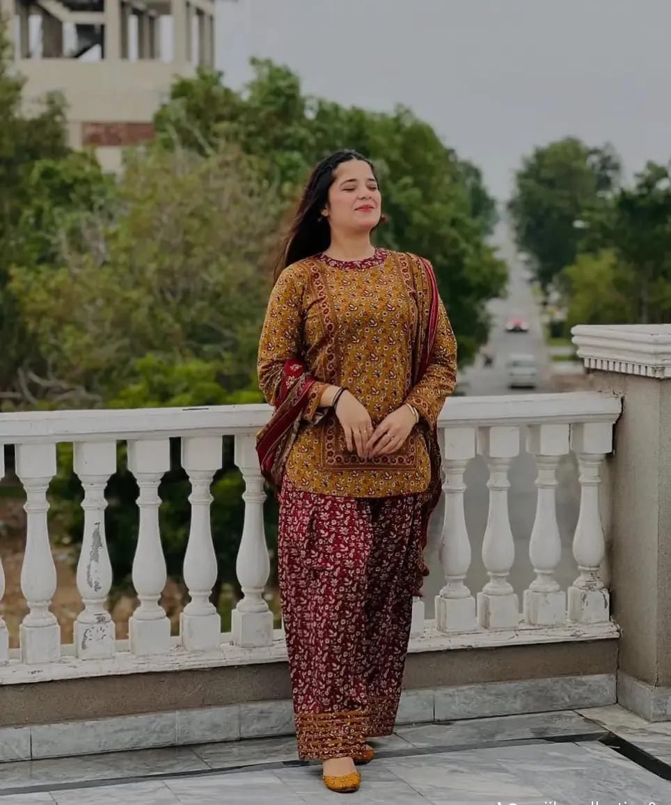 HAPPY (FARSHI SHALWAR) 3pc STITCHED FOR GIRLS