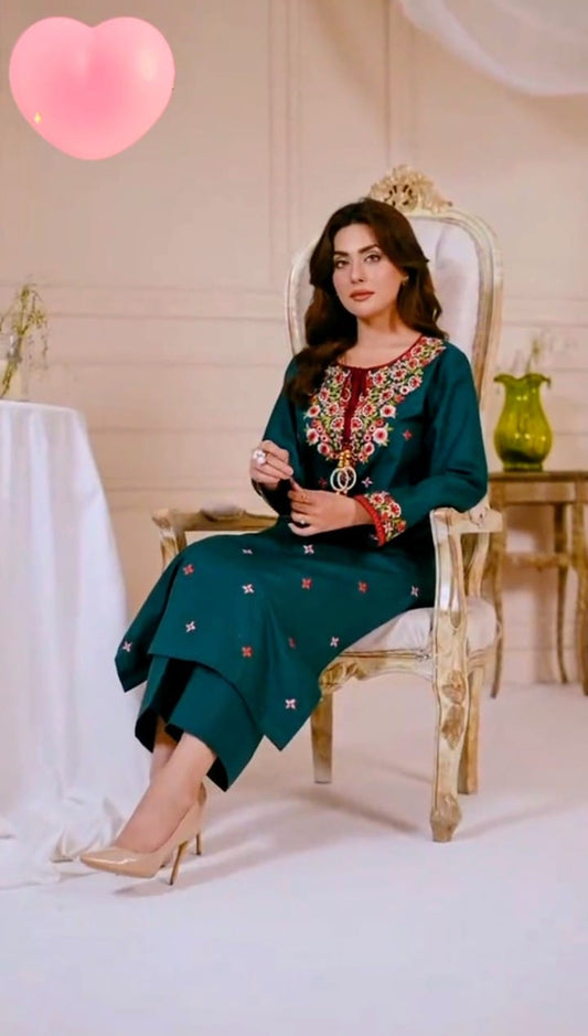 AURA CO-ORD SET STITCHED FOR GIRLS